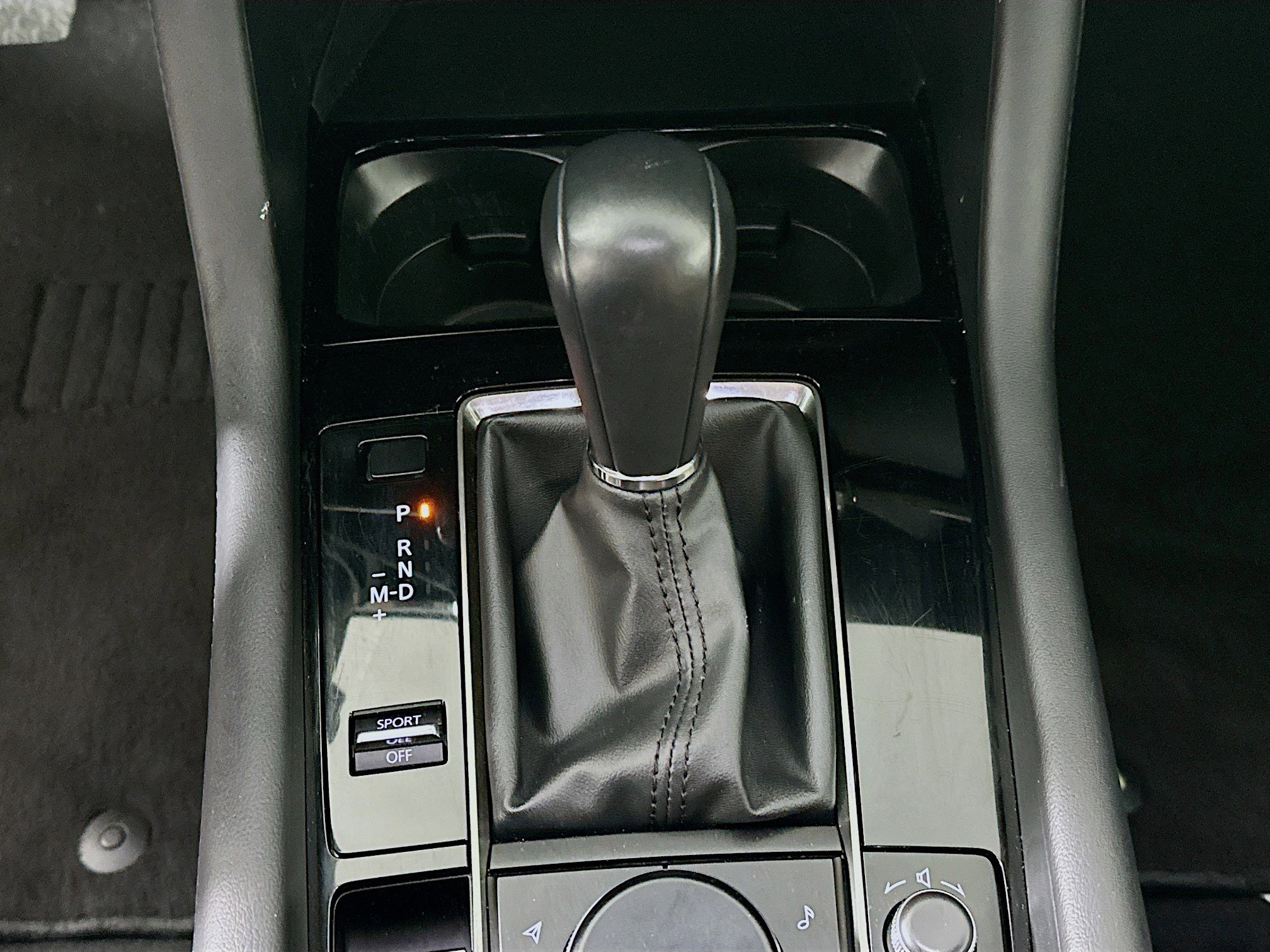 Used 2025 MAZDA MAZDA3 s image 23