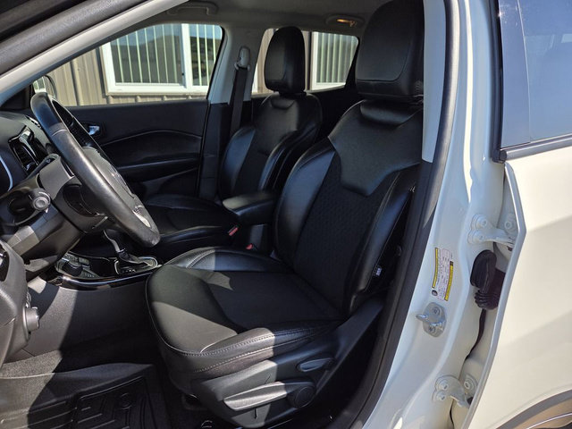 Used 2020 Jeep Compass Latitude AWD/4WD image 20