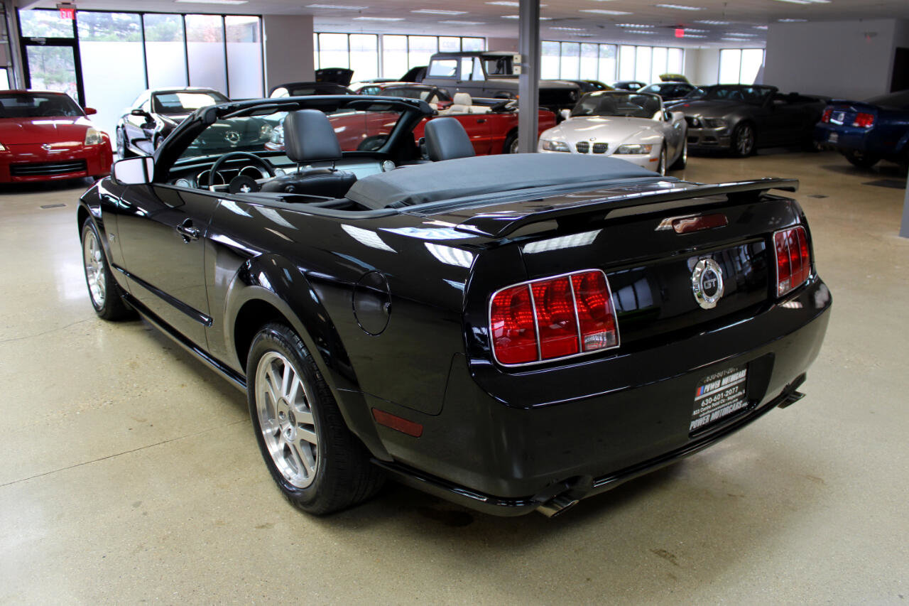 Used 2005 Ford Mustang GT image 5