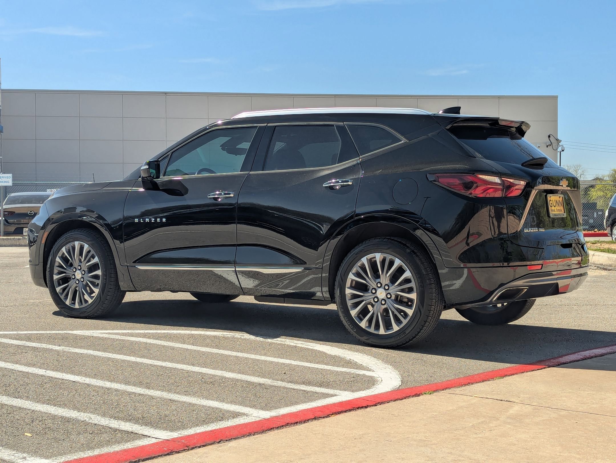 Used 2019 Chevrolet Blazer Premier w/ Driver Confidence II Package image 5