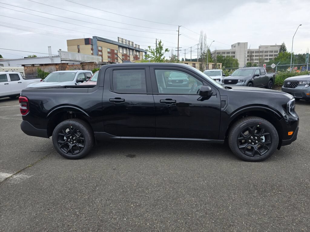 New 2026 Ford Maverick Lariat w/ Black Appearance Package AWD/4WD image 6