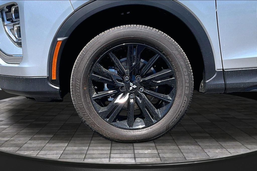 New 2026 Mitsubishi Eclipse Cross AWD image 11
