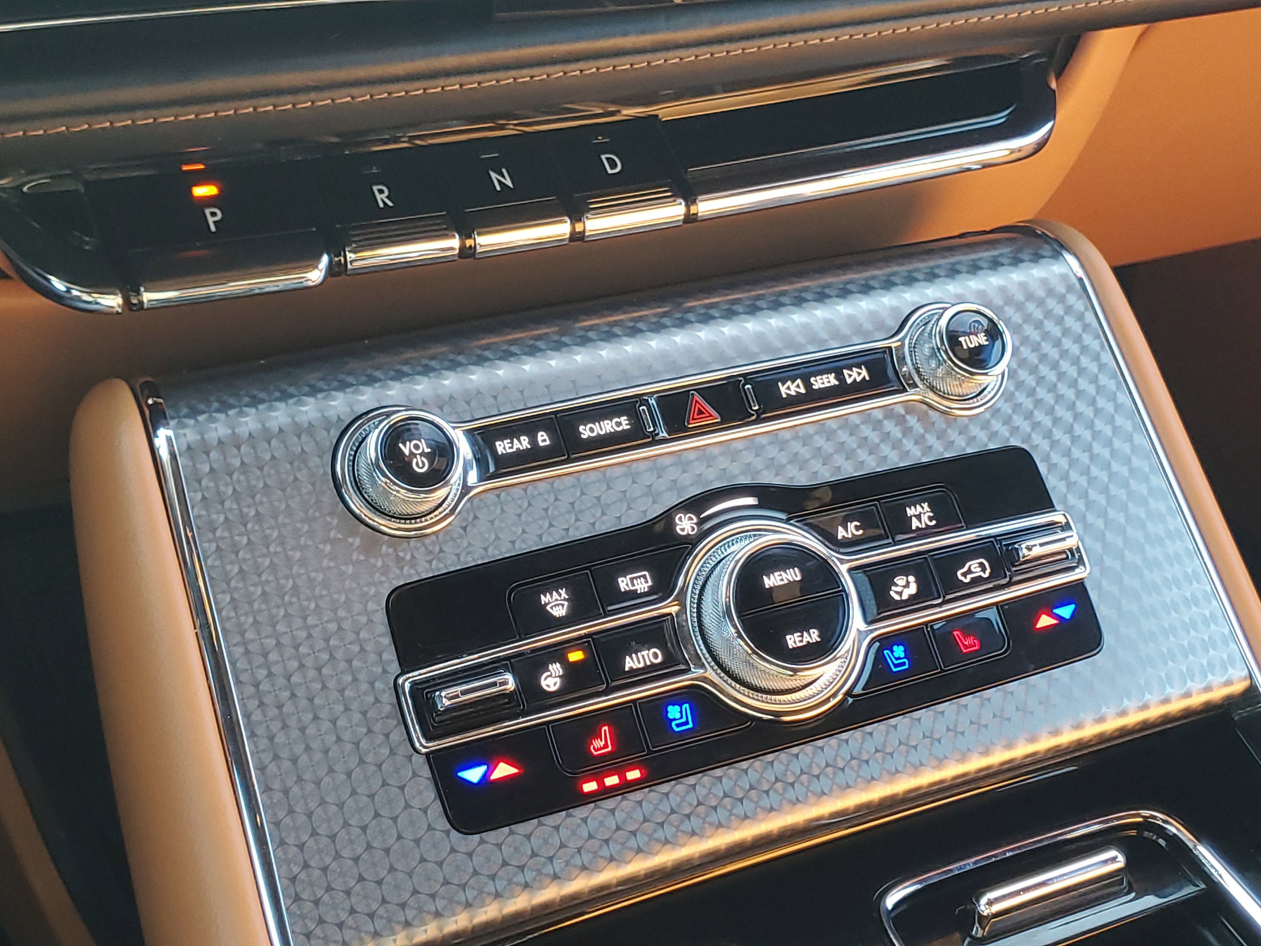 Used 2023 Lincoln Aviator Black Label image 18