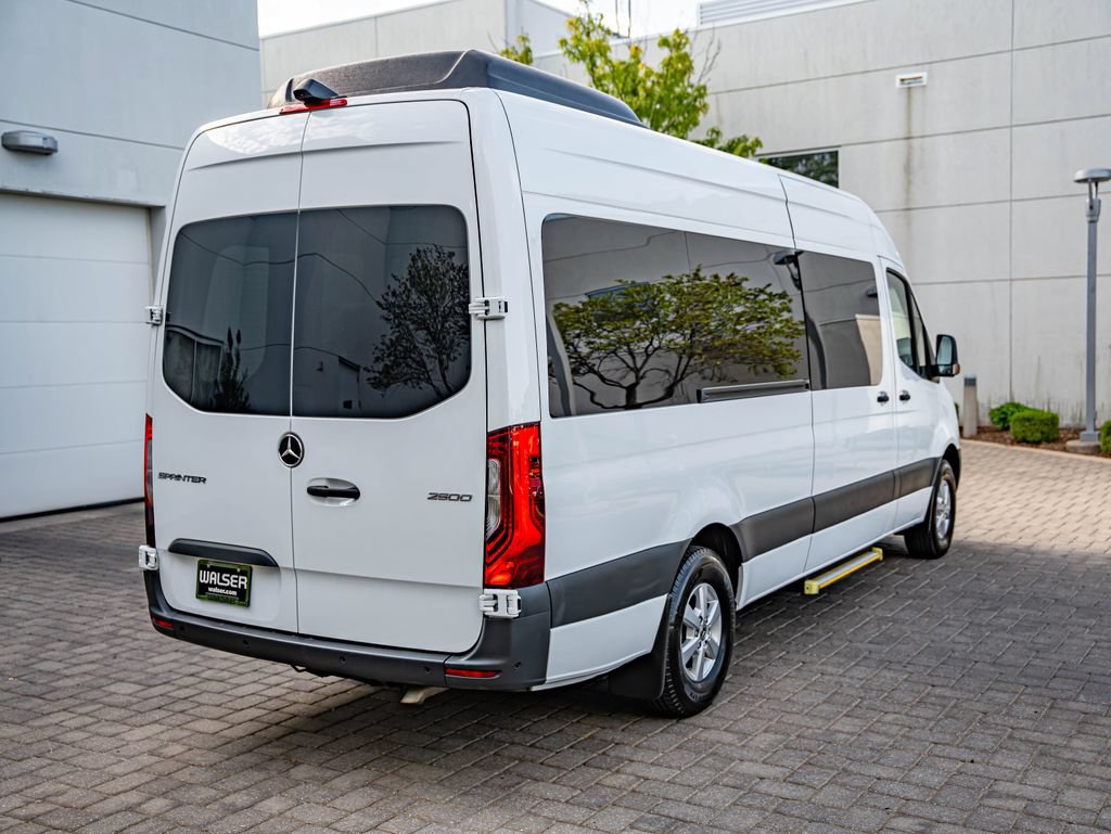 Used 2023 Mercedes-Benz Sprinter 2500 image 5
