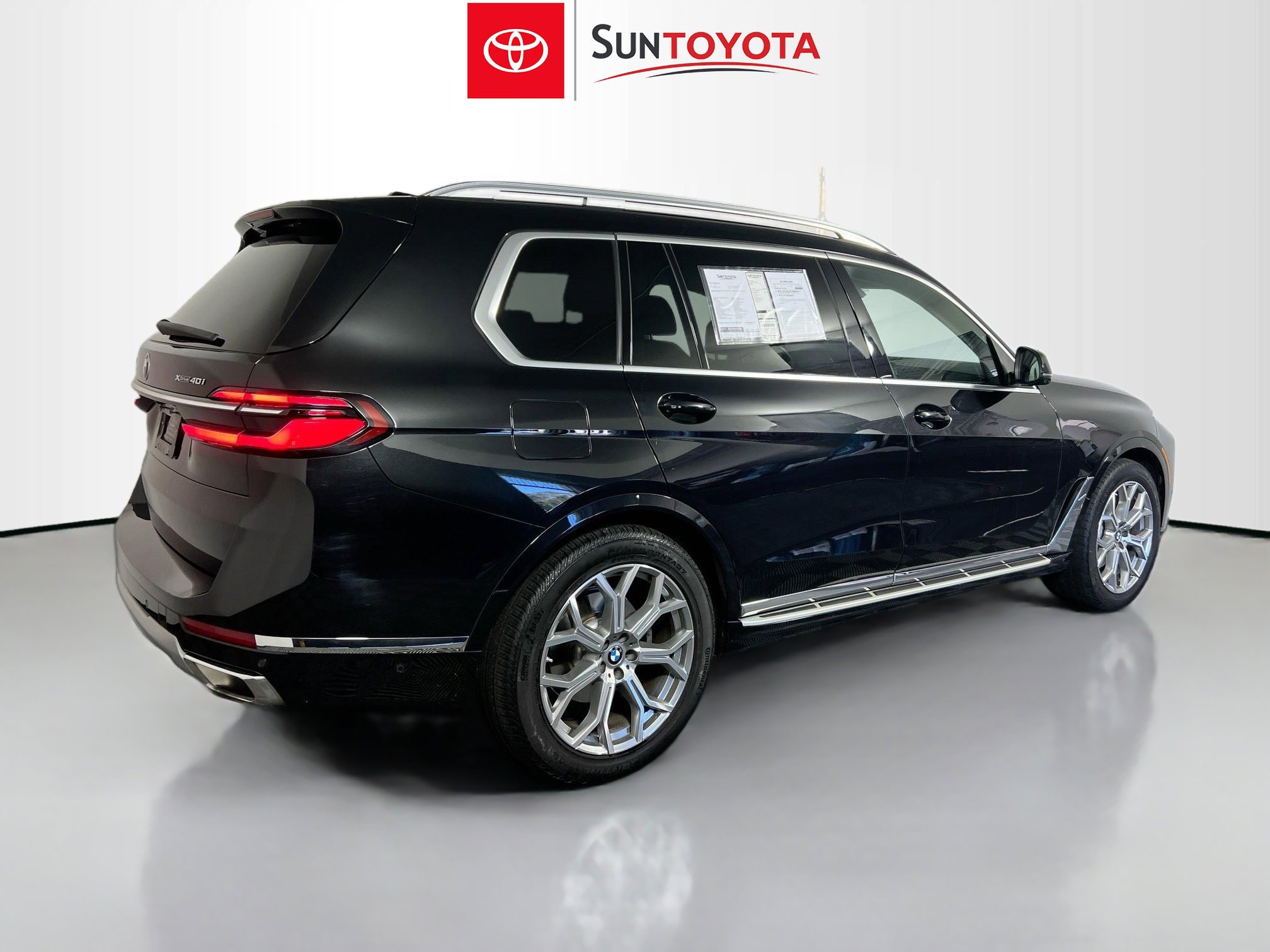 Used 2025 BMW X7 xDrive40i image 4