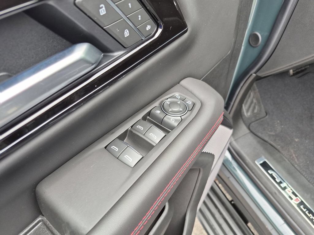New 2026 GMC Yukon XL AT4 Ultimate AWD/4WD image 21