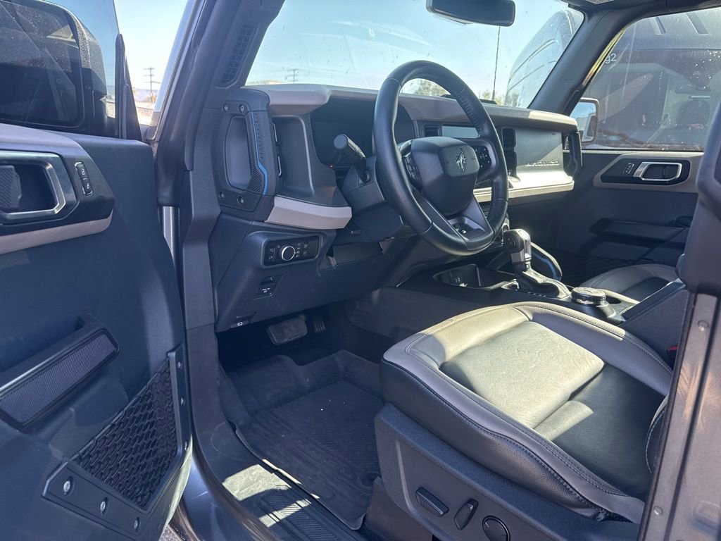 Used 2024 Ford Bronco Wildtrak image 5