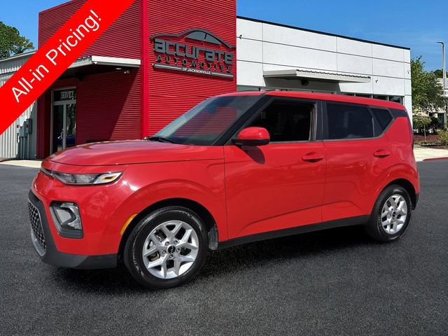 Used 2022 Kia Soul LX w/ Technology Package FWD image 1