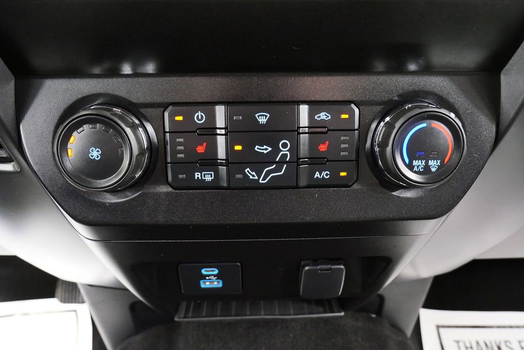 Used 2020 Ford F250 XLT w/ XLT Premium Package image 30