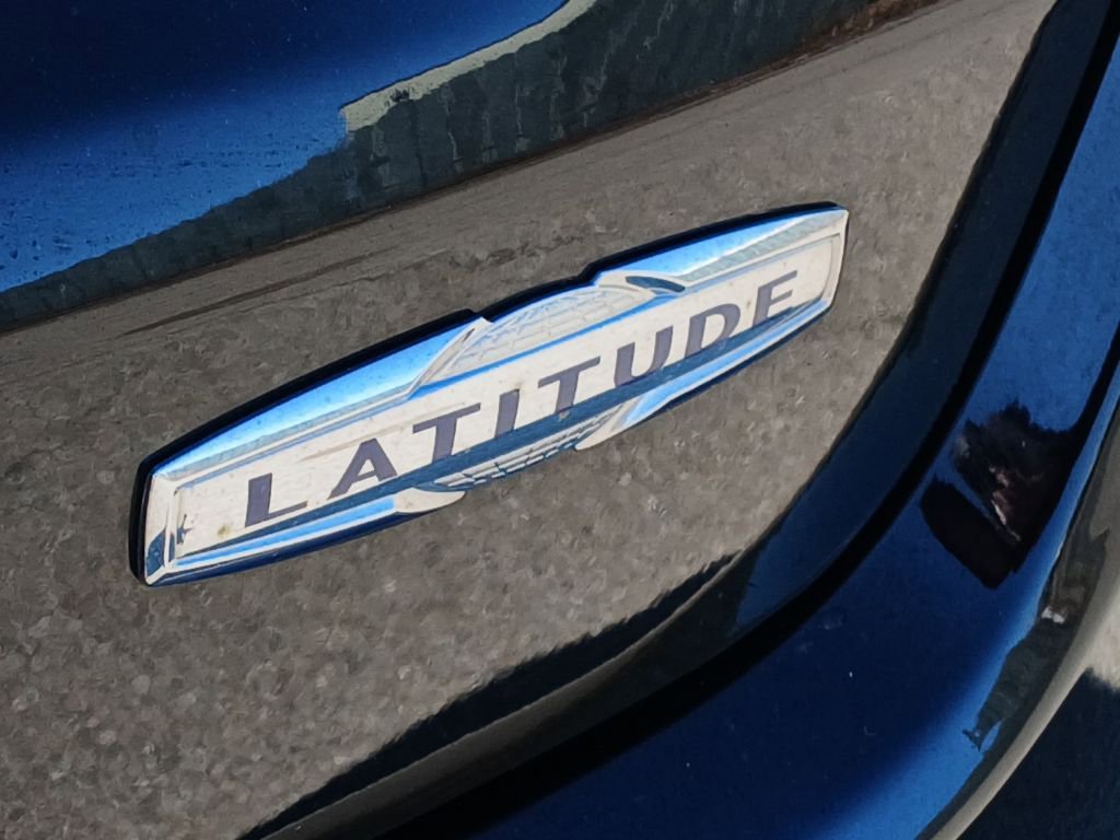 Used 2022 Jeep Compass Latitude w/ Convenience Group image 25