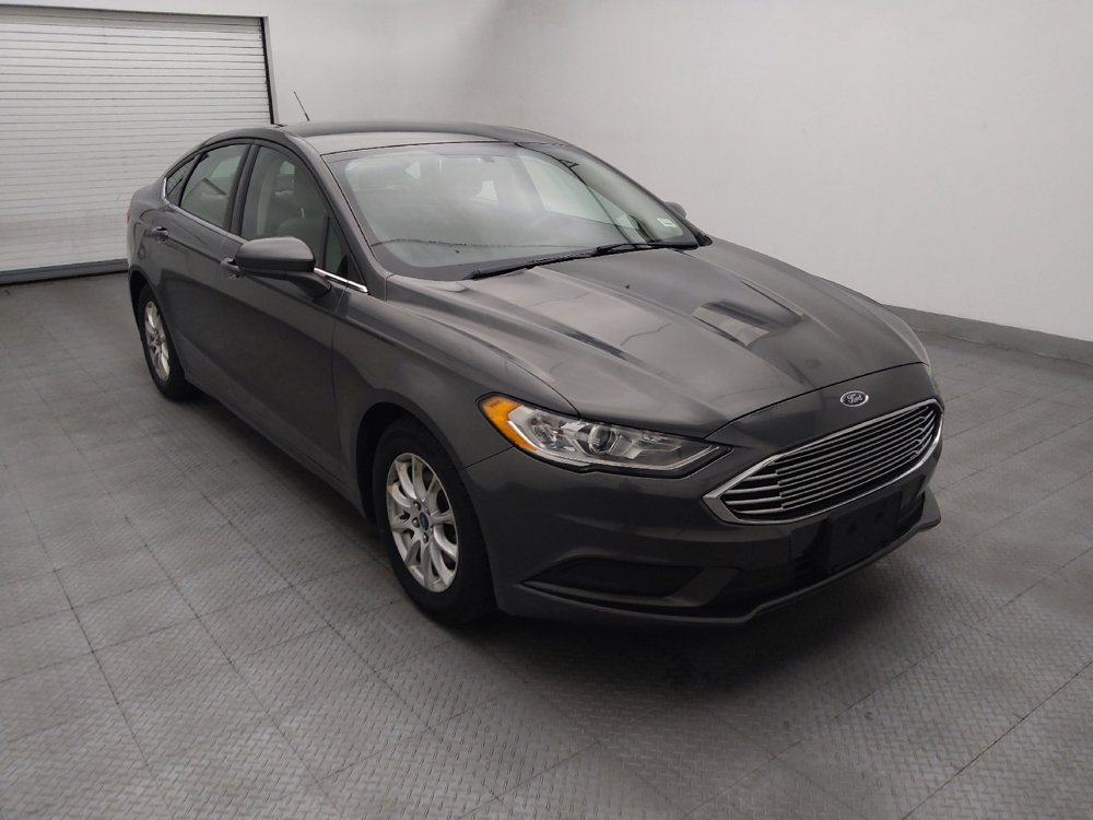 Used 2018 Ford Fusion S FWD image 13