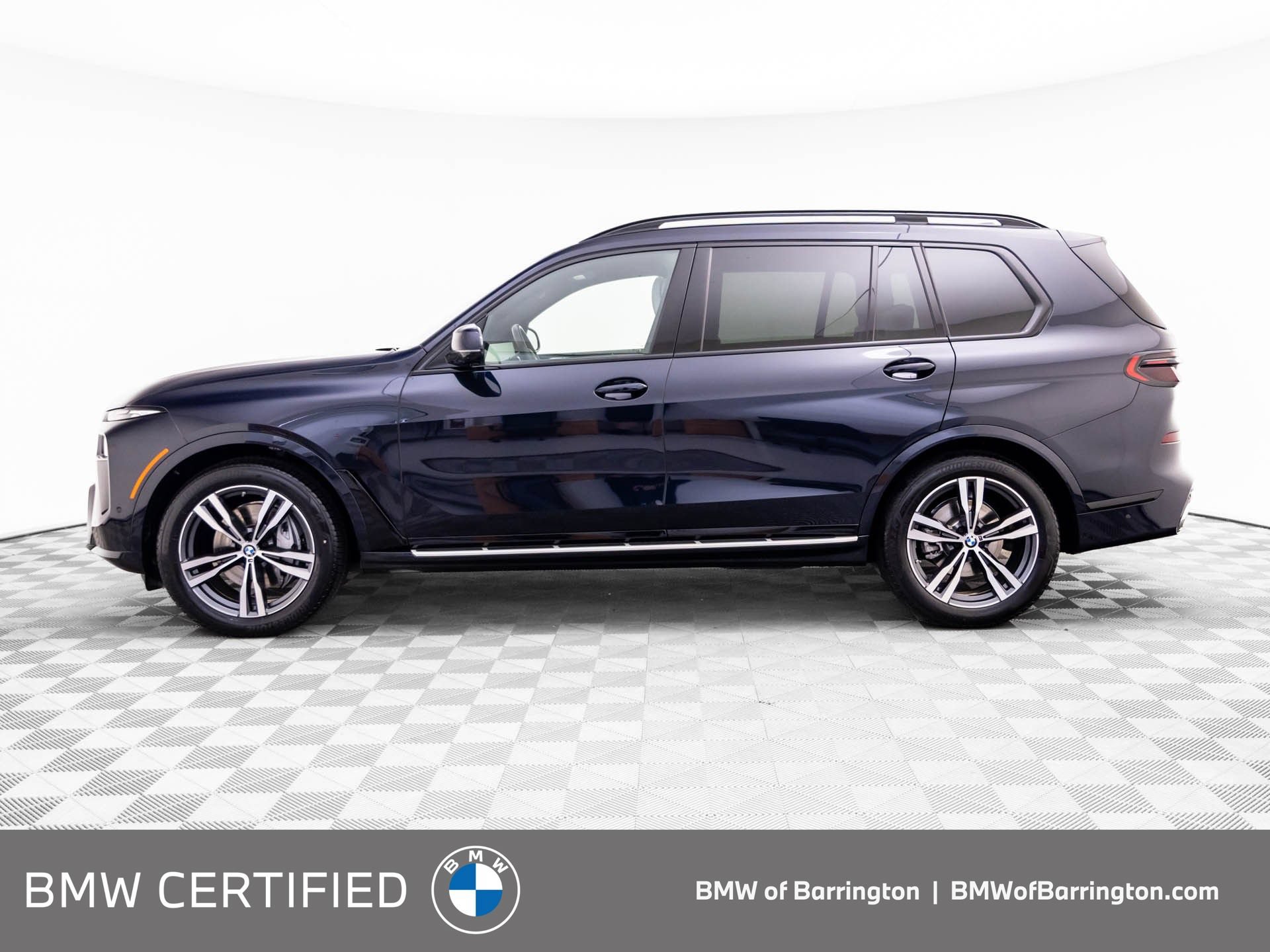 Certified 2026 BMW X7 xDrive40i w/ M Sport Package AWD/4WD image 2