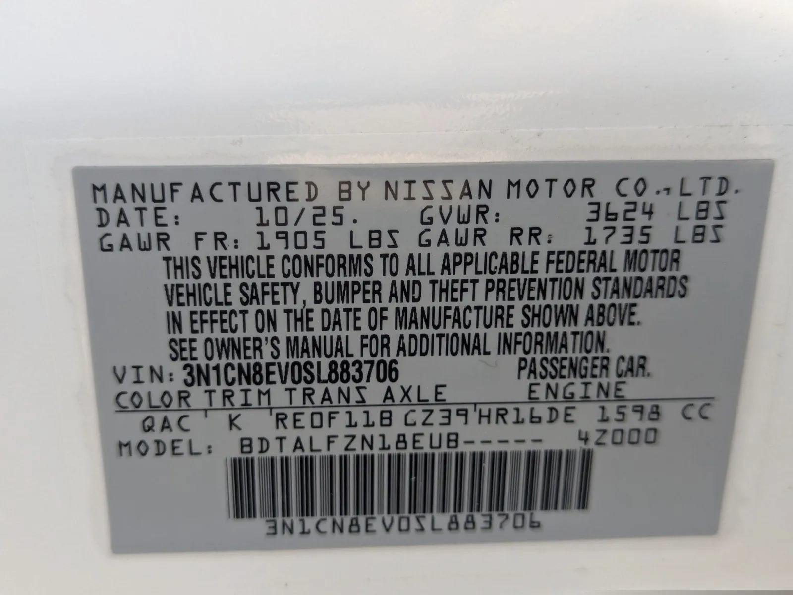 New 2025 Nissan Versa SV w/ Trunk Package FWD image 23