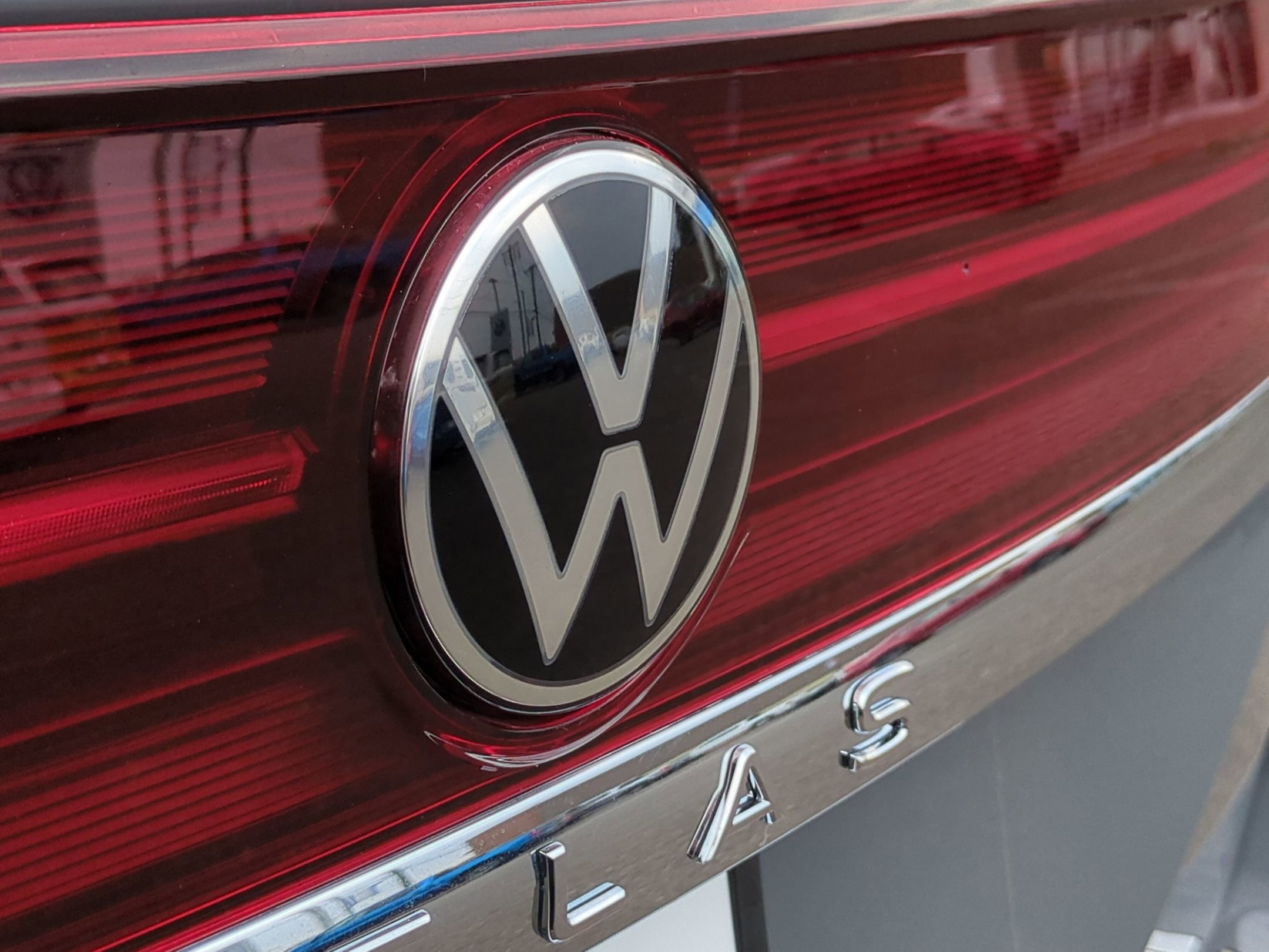 New 2025 Volkswagen Atlas SEL Premium R-Line image 28