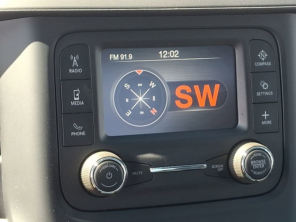 Used 2024 RAM 2500 Tradesman w/ Chrome Appearance Group image 16