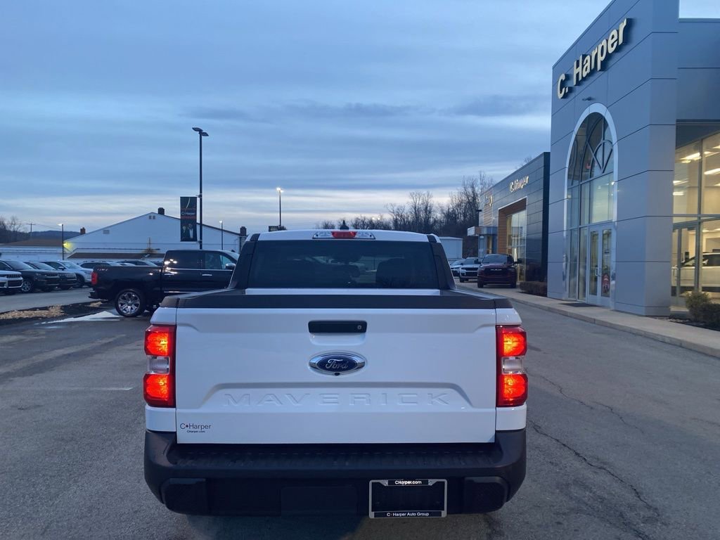 Used 2024 Ford Maverick XL image 3