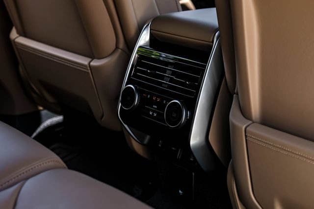 New 2026 Land Rover Range Rover SE AWD/4WD image 50