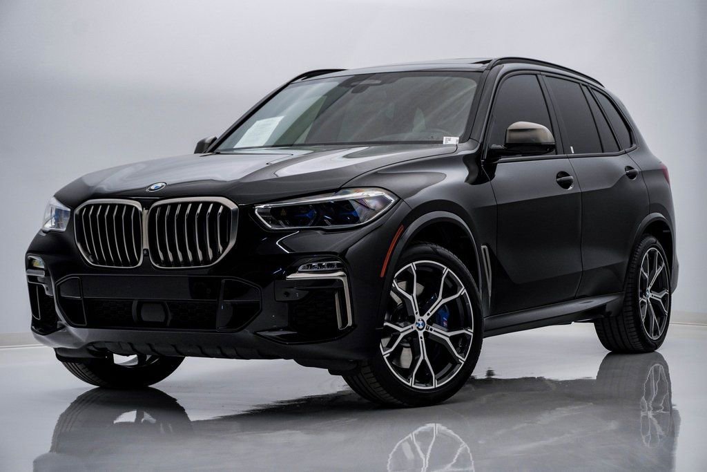 Used 2020 BMW X5 M50i w/ Executive Package image 1