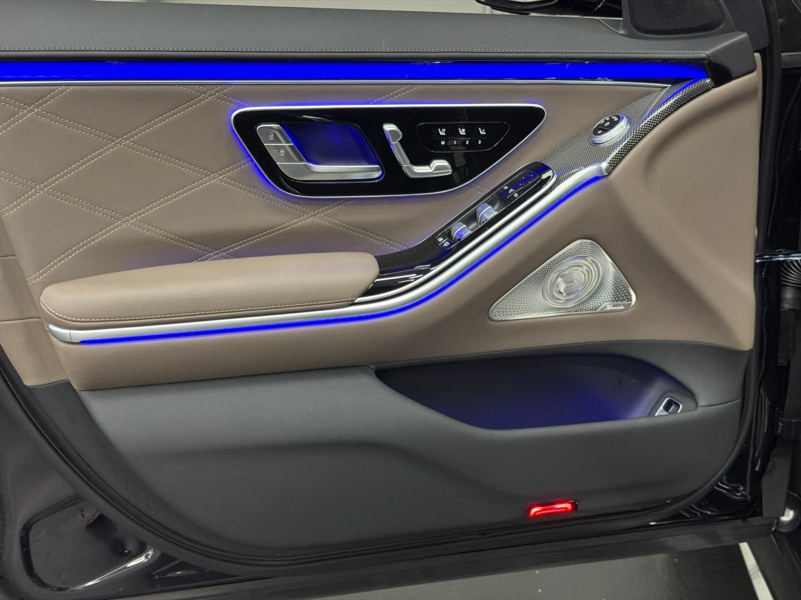 New 2026 Mercedes-Benz S 63 AMG S image 19