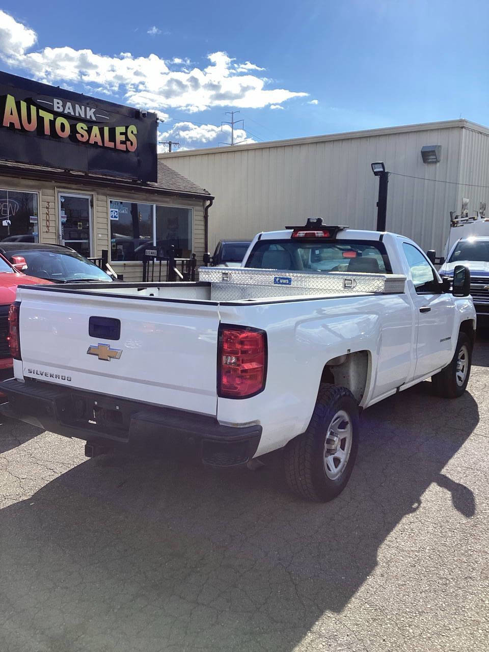 Used 2017 Chevrolet Silverado 1500 W/T w/ Trailering Package RWD image 10