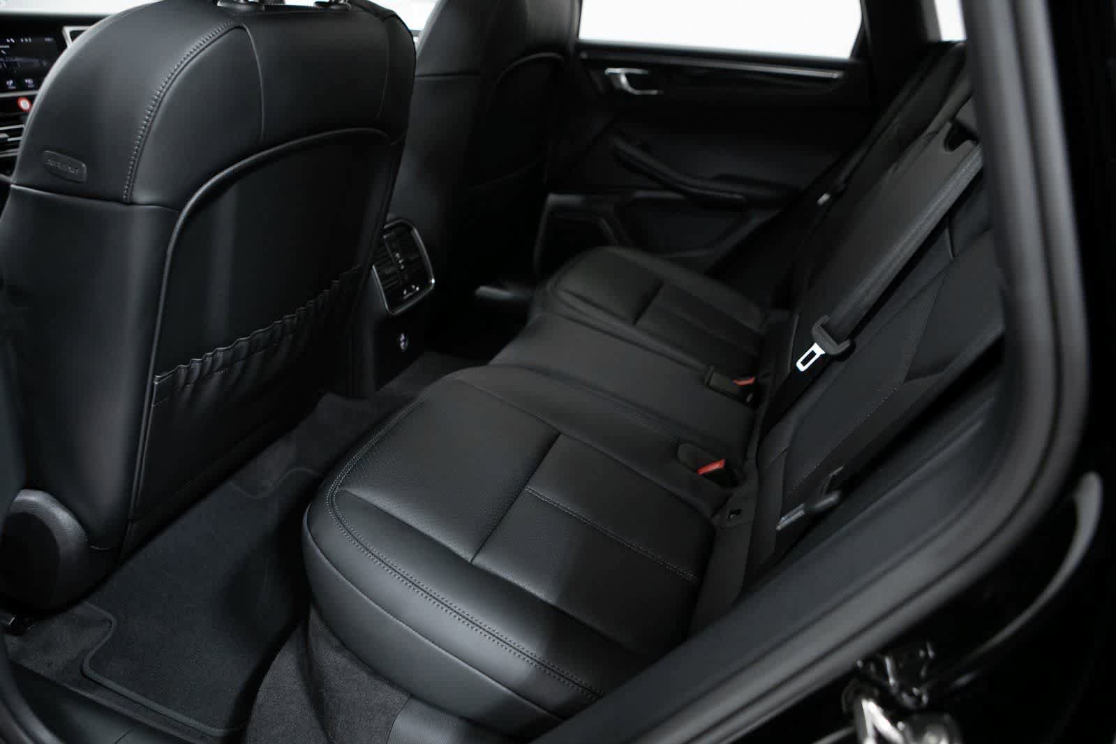 New 2026 Porsche Macan S AWD/4WD image 28