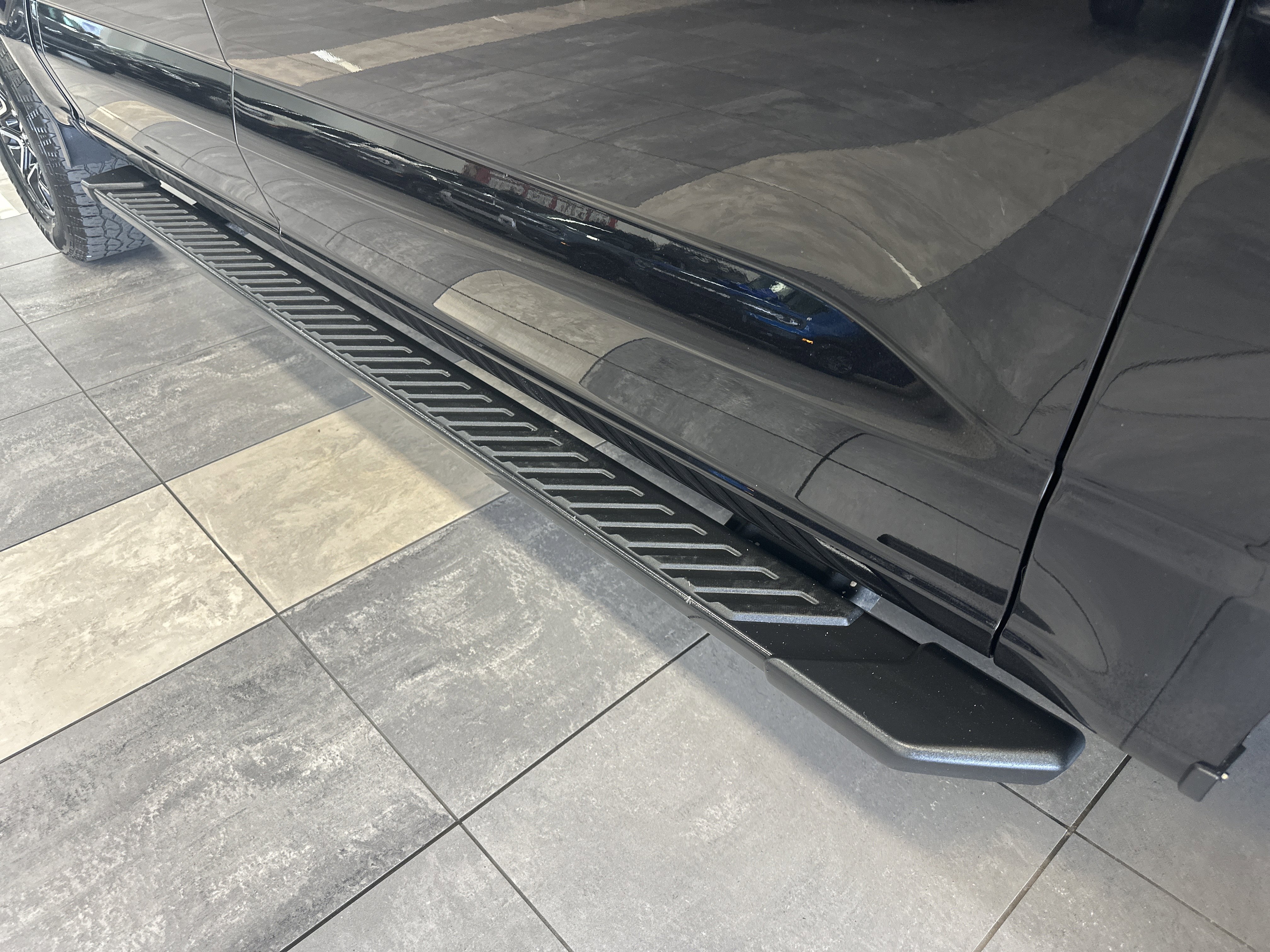 Used 2023 Ford F150 XLT w/ Equipment Group 302A High image 8