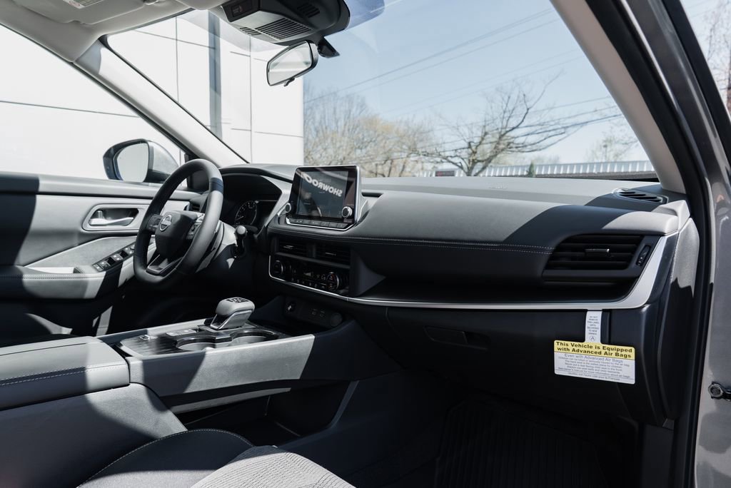 New 2026 Nissan Rogue SV FWD image 27