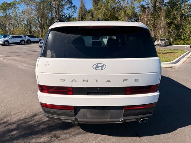 Used 2025 Hyundai Santa Fe SEL FWD image 17