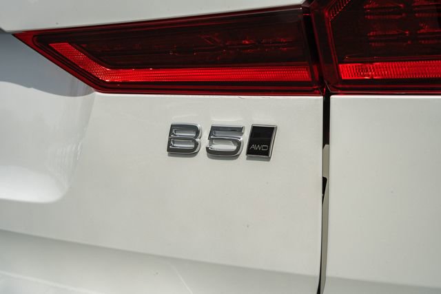 New 2026 Volvo XC60 B5 Ultra w/ Protection Package Premier image 9