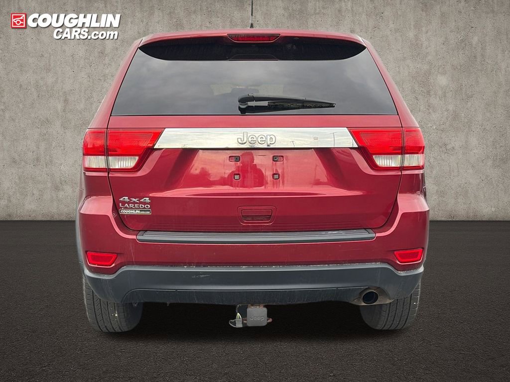 Used 2013 Jeep Grand Cherokee Laredo w/ Laredo E Group AWD/4WD image 5