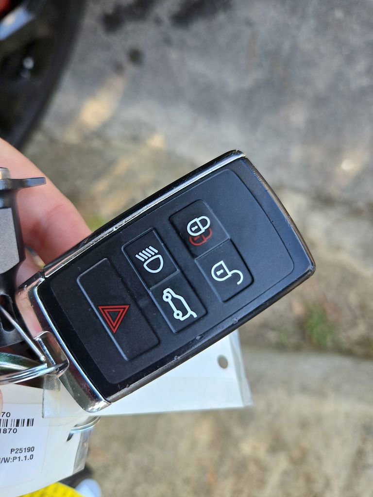 Used 2021 Land Rover Defender 110 X image 39