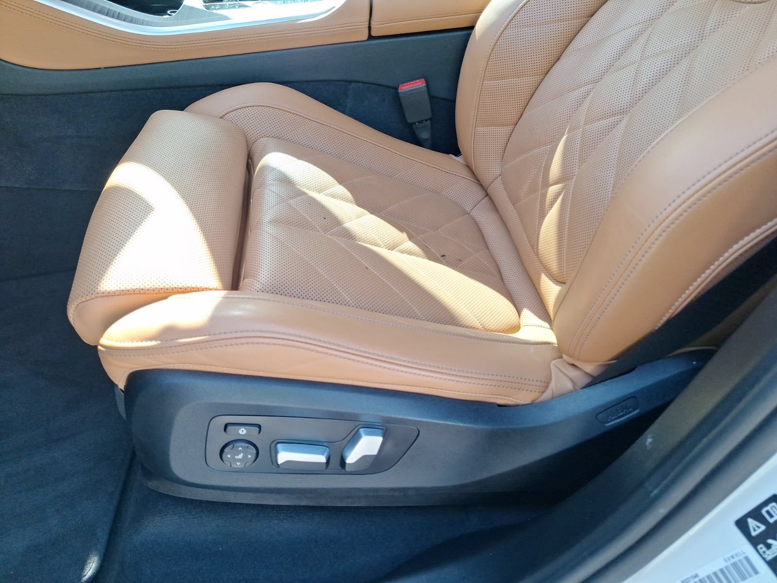 Used 2024 BMW X5 xDrive40i w/ Executive Package AWD/4WD image 16