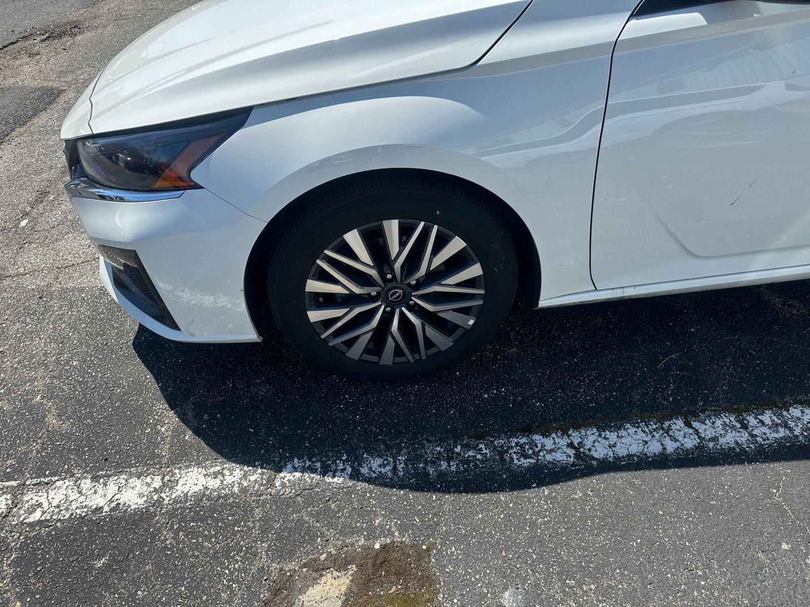 Used 2025 Nissan Altima 2.5 SV FWD image 30