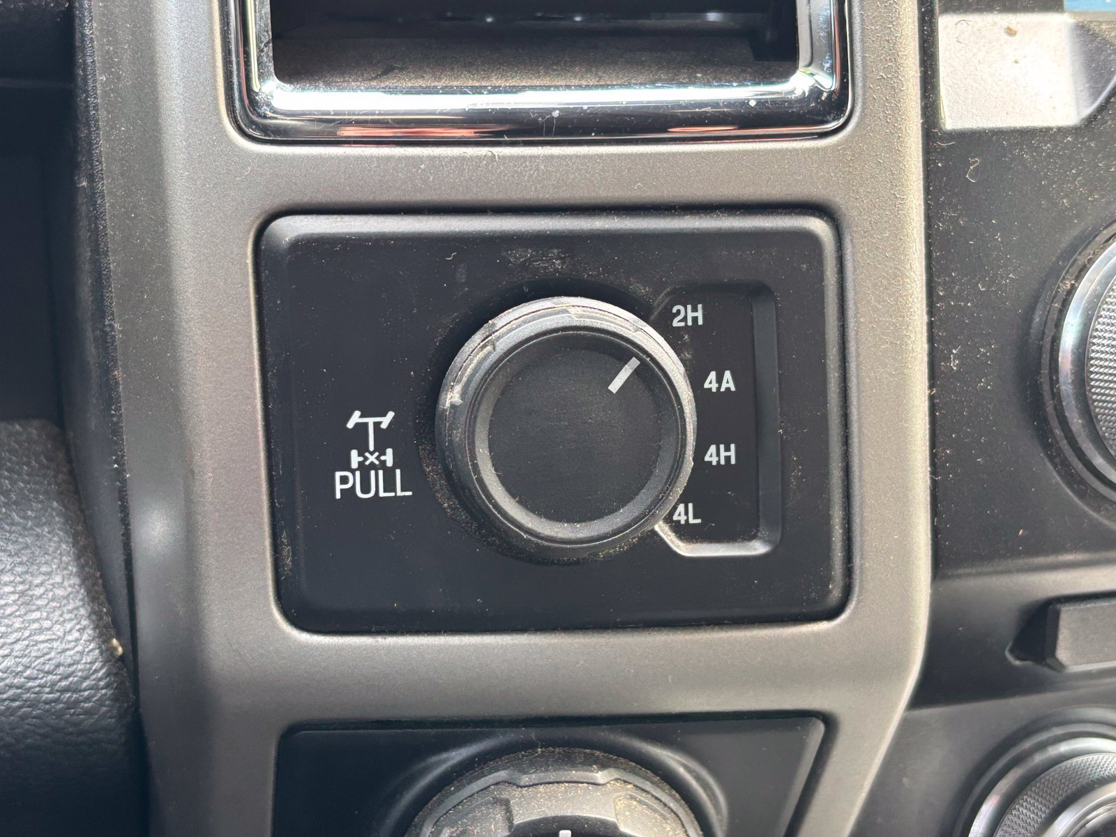 Used 2016 Ford F150 Lariat AWD/4WD image 11