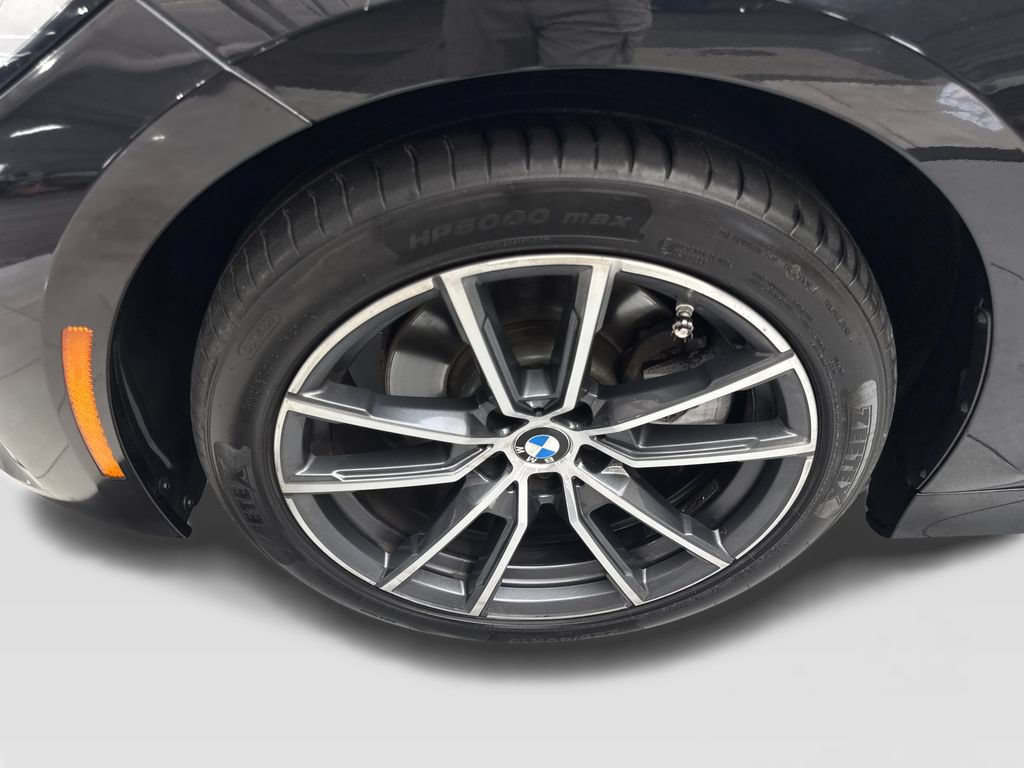 Used 2021 BMW 330i xDrive Sedan w/ Driving Assistance Package AWD/4WD image 86