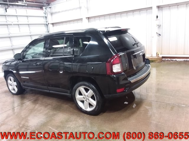 Used 2014 Jeep Compass Latitude FWD image 4