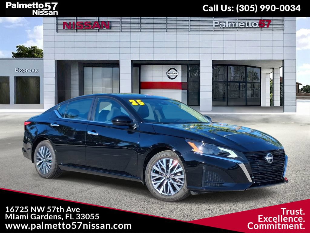 Used 2025 Nissan Altima 2.5 SV w/ SV Premium Package