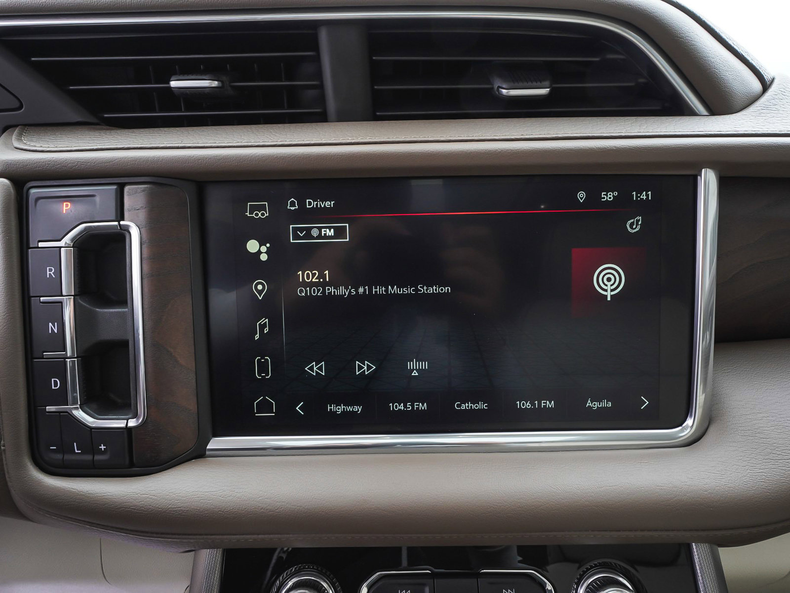 Used 2022 GMC Yukon XL Denali w/ Max Trailering Package AWD/4WD image 26