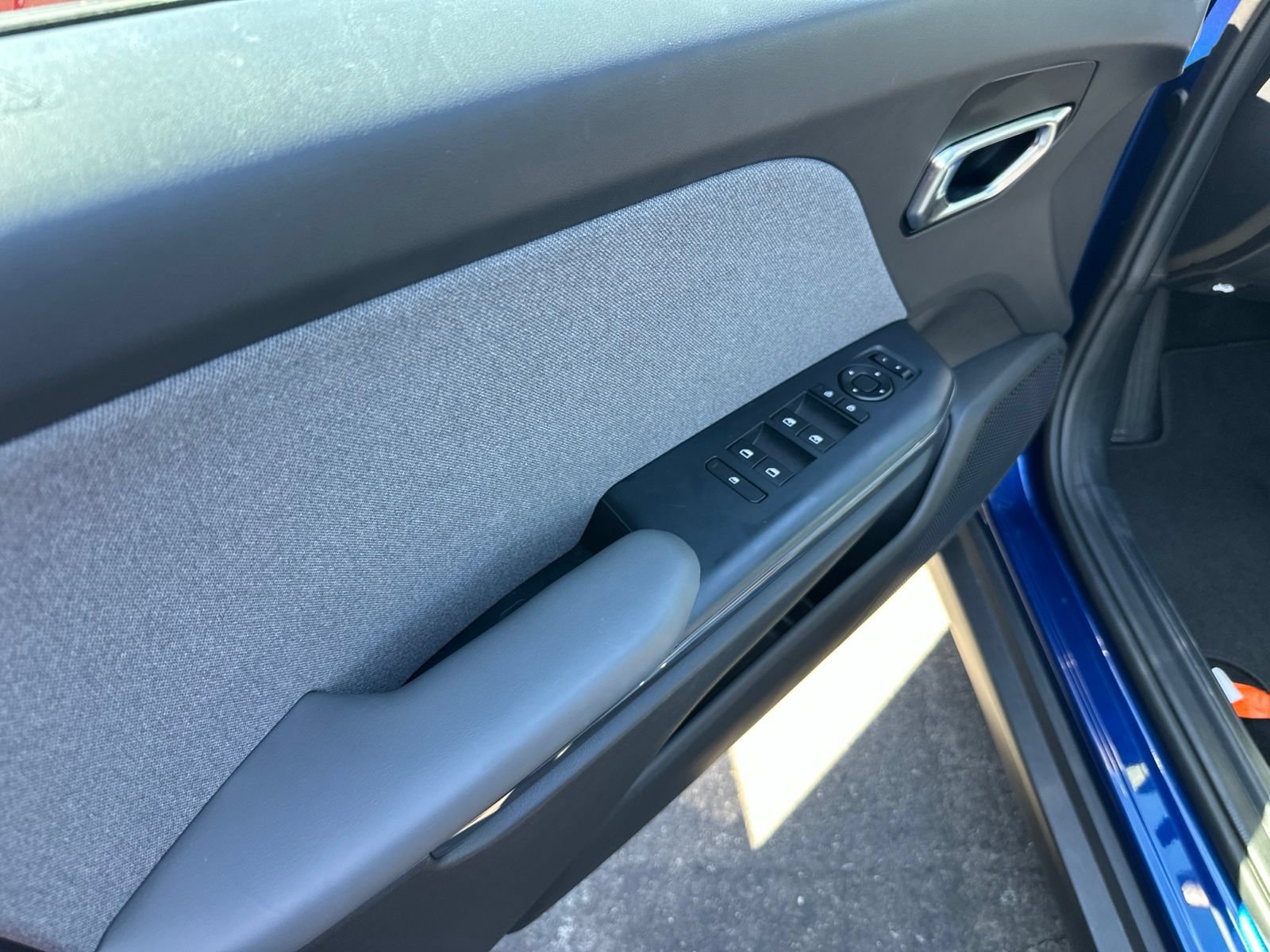 Certified 2025 Kia K4 EX FWD image 15