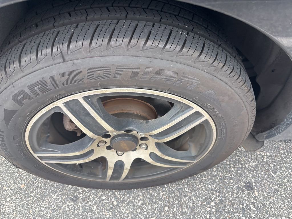 Used 2013 MAZDA MAZDA3 i Sport image 10