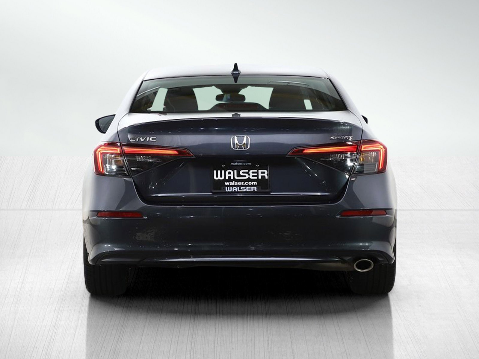 Used 2025 Honda Civic Sport image 4