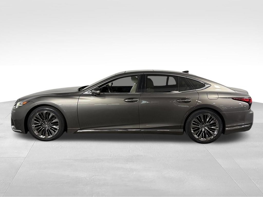 Used 2023 Lexus LS 500 w/ Interior Upgrade Package RWD image 9
