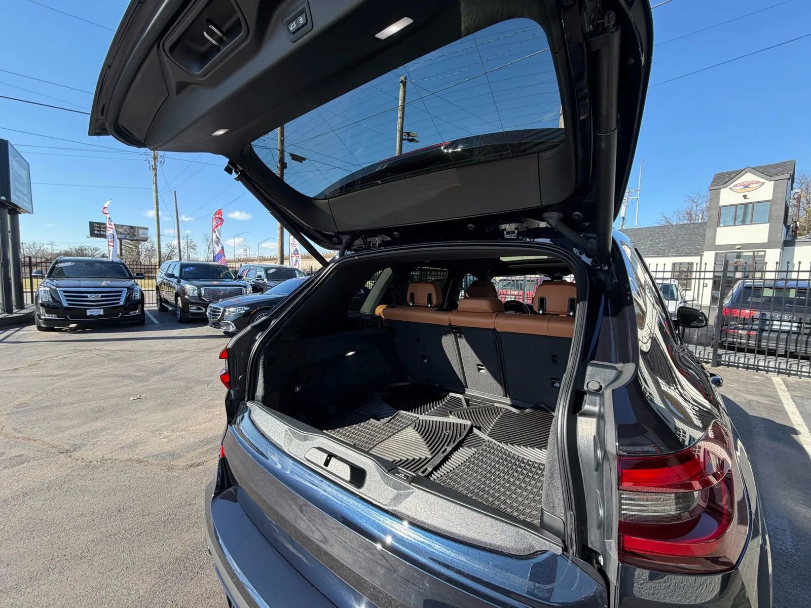 Used 2022 BMW X5 M50i w/ Executive Package AWD/4WD image 35