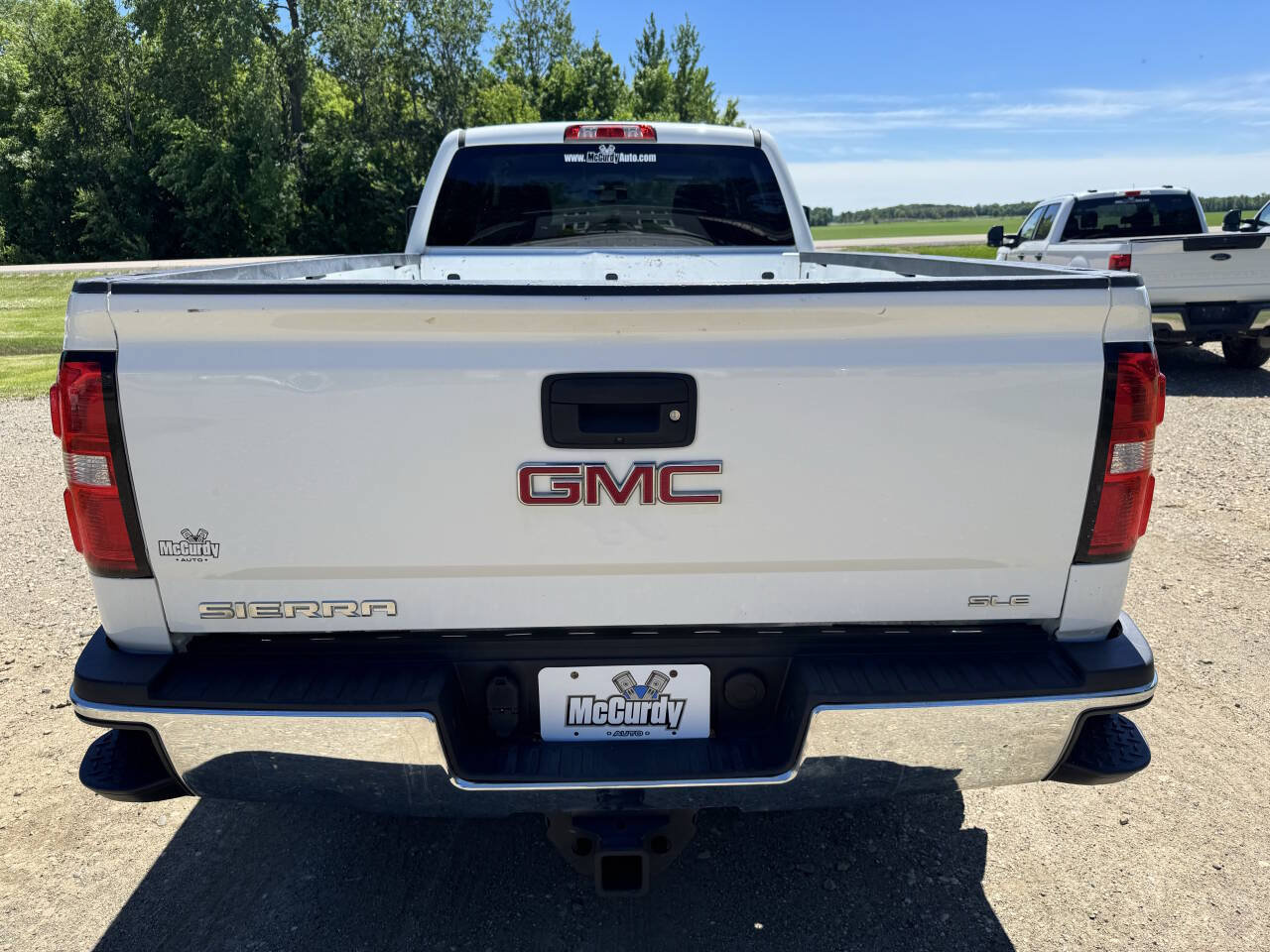 Used 2018 GMC Sierra 2500 SLE w/ SLE Fleet Preferred Package AWD/4WD image 8