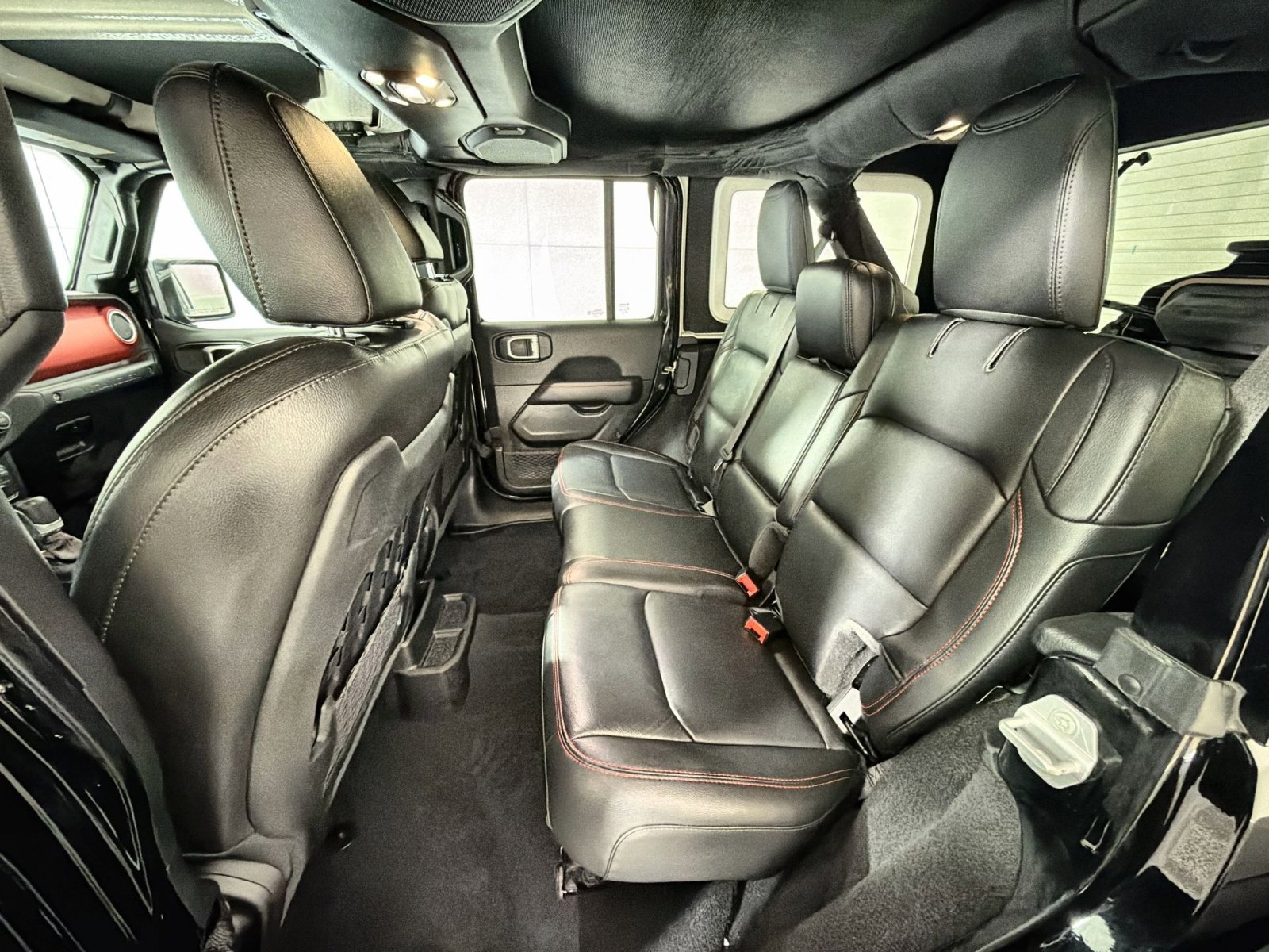 Used 2021 Jeep Wrangler Unlimited Rubicon image 24