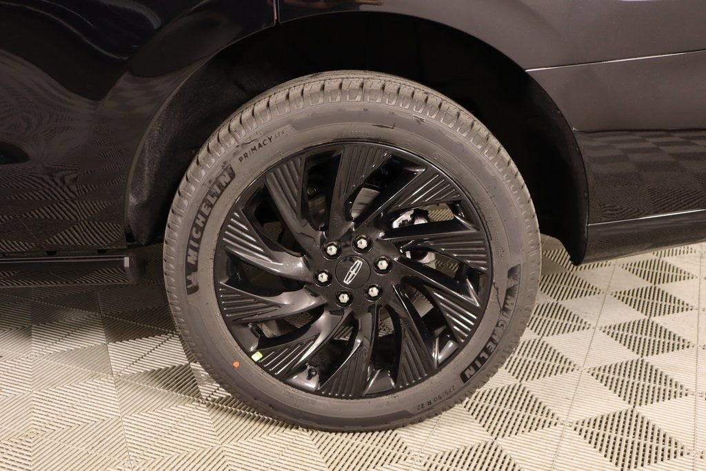 New 2025 Lincoln Navigator Reserve w/ Jet Appearance Package image 20