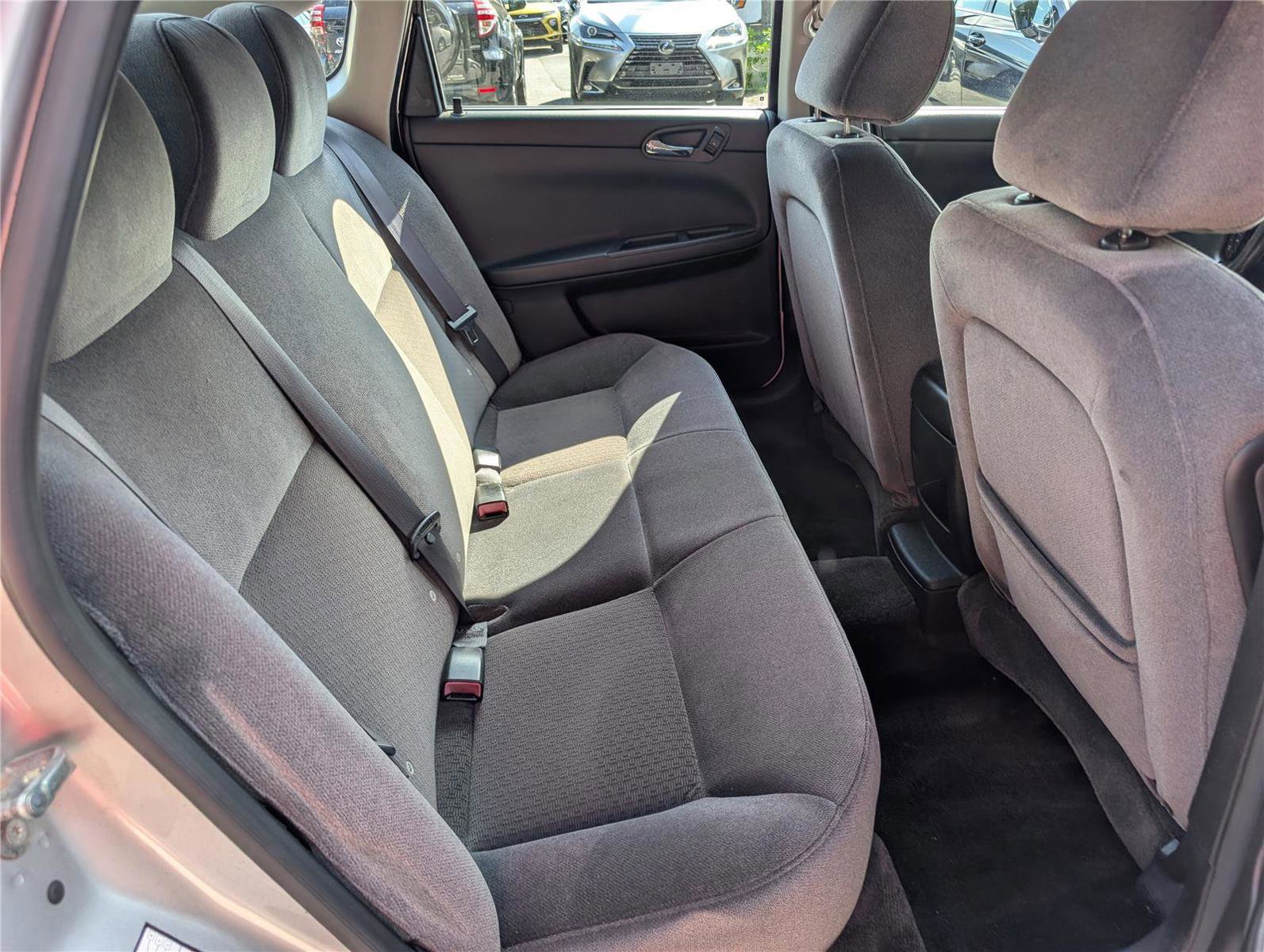 Used 2011 Chevrolet Impala LT FWD image 12