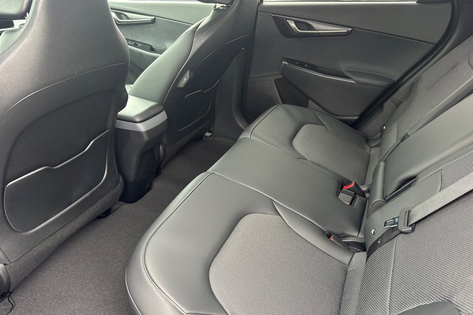 New 2025 Kia EV6 Light AWD/4WD image 12