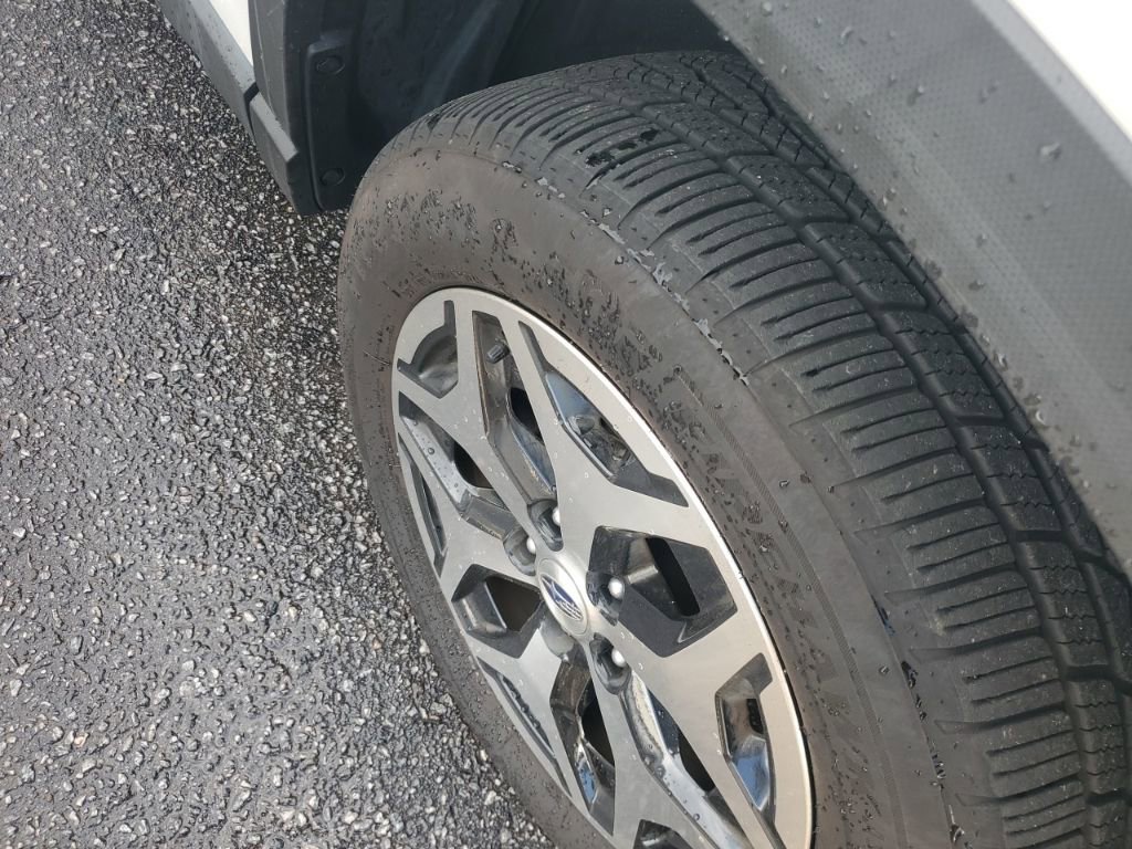 Used 2024 Subaru Forester Premium image 5