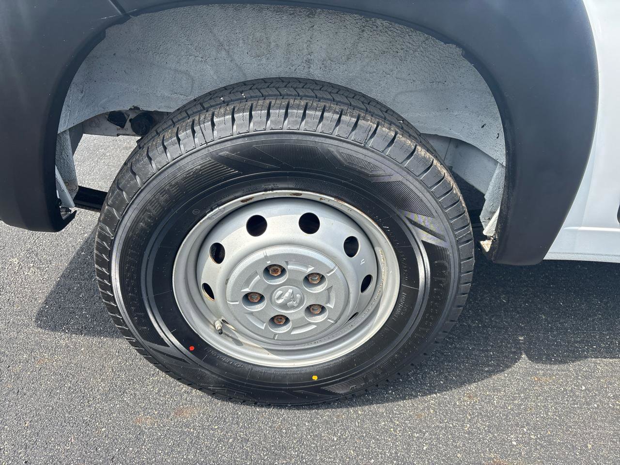 Used 2023 RAM ProMaster 1500 w/ Interior LED Lighting Group FWD image 23